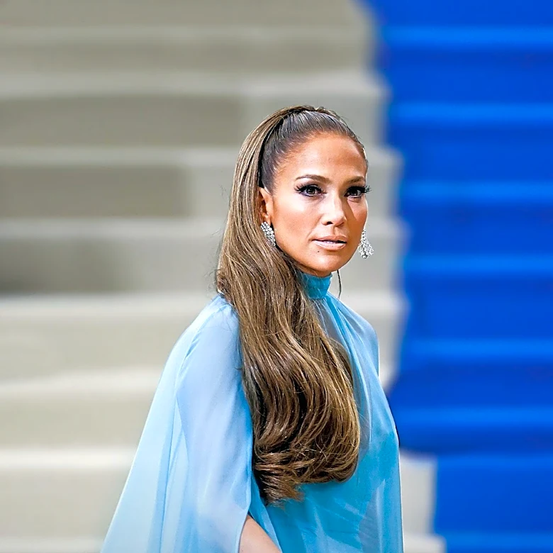 Jennifer Lopez Showcases 1950s Pin-Up Style in New Photoshoot