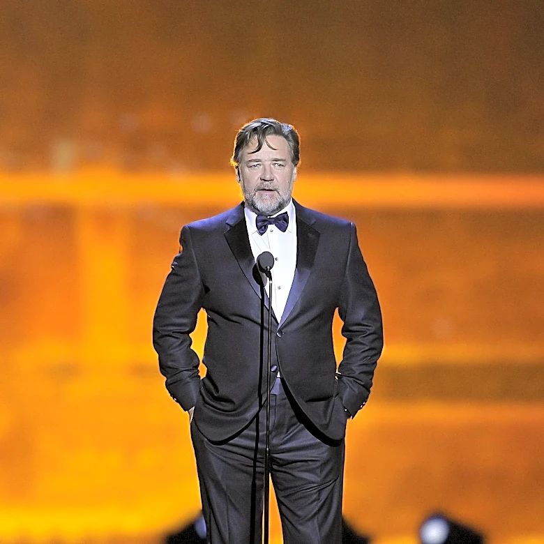 Russell Crowe to Perform in Prague with The Gentlemen Barbers, Launching European Tour