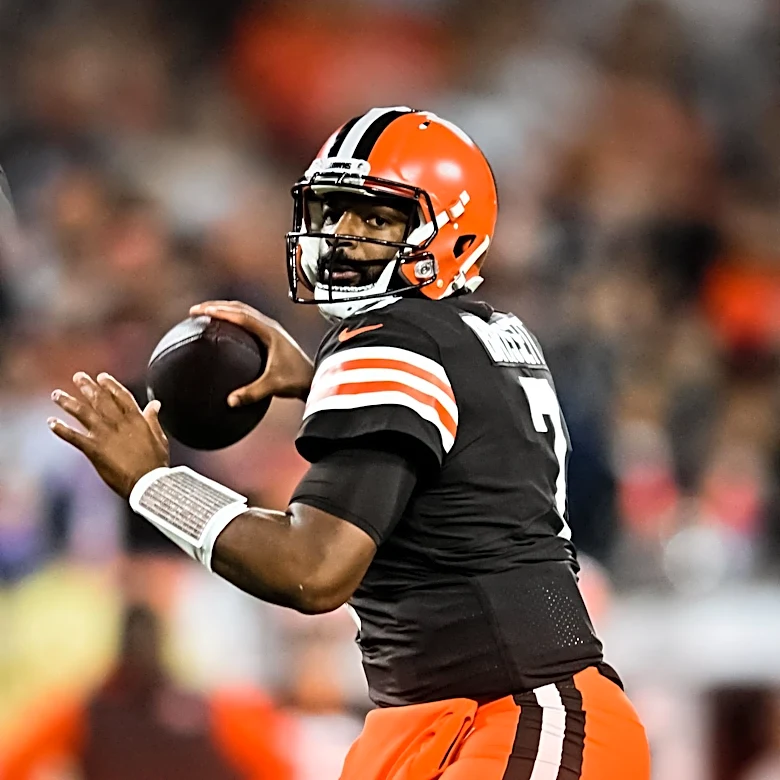 Cleveland Browns' Contention Hinges on Quarterback Performance, Says Analyst