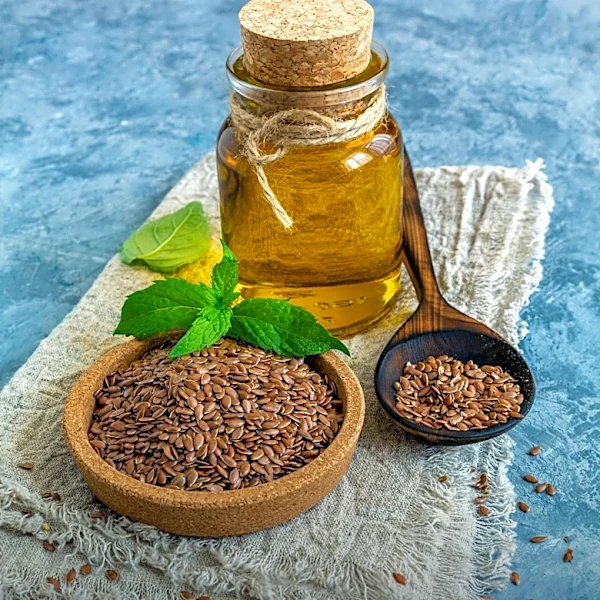 Flaxseed Gel: A Natural Solution for Hair Moisture and Styling