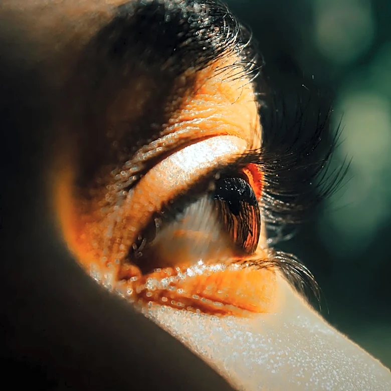 Outlook Therapeutics Launches Public Offering to Fund Retinal Disease Treatment