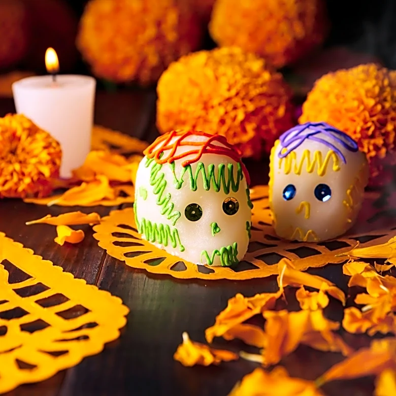 Understanding the Distinct Traditions of Día de Muertos and Halloween