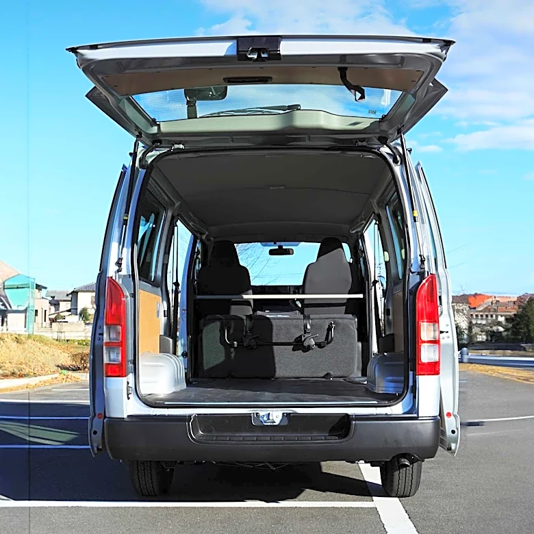 Chevrolet Express Van Upgraded with Bluetooth Audio and Touchscreen Radio for 2027