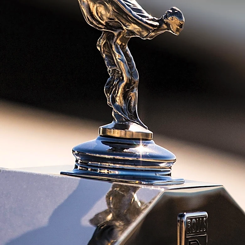 Rolls-Royce Seeks Policy and Geopolitics Manager to Navigate Global Challenges