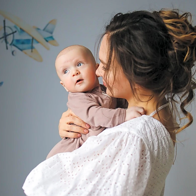 Mother Faces Backlash on Flight Over Crying Baby Incident