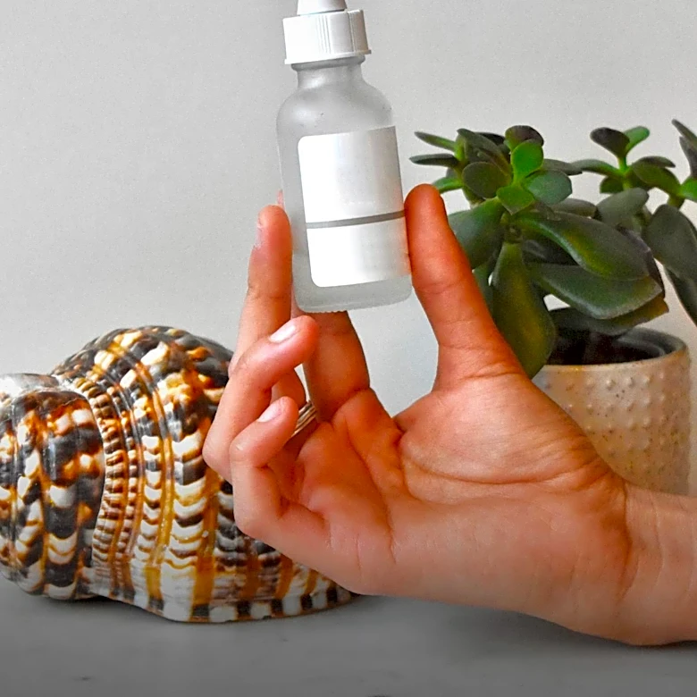 Peptide Serums Gain Popularity for Anti-Aging Benefits