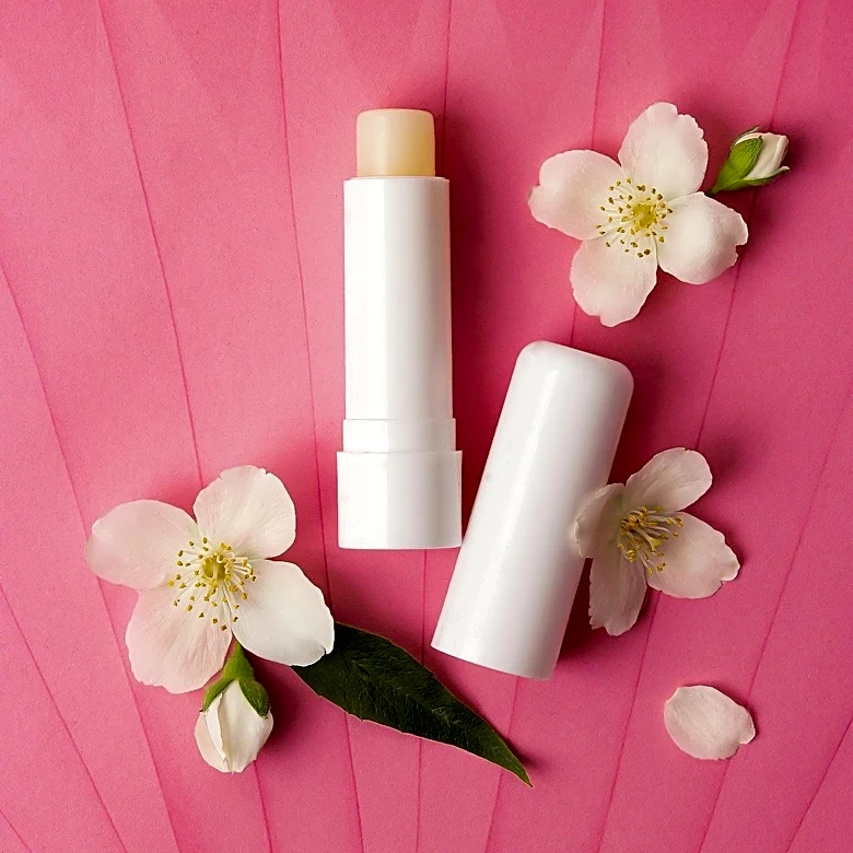 KUNDAL Introduces Crystal Clear K Beauty SPF 50 Sun Stick for Convenient Sun Protection