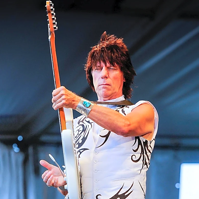 Jeff Beck Declines Bluesbreakers Offer, Pursues Solo Career