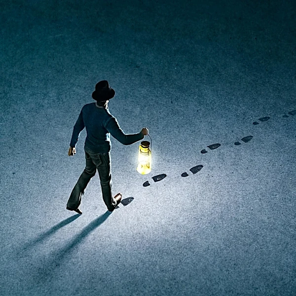Scott Loftesness Advocates Walking for Enhanced Creativity and Problem-Solving