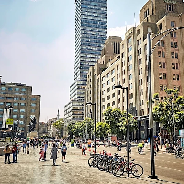 Mexico City Emerges as Cultural and Culinary Hub, Attracting Diverse Travelers