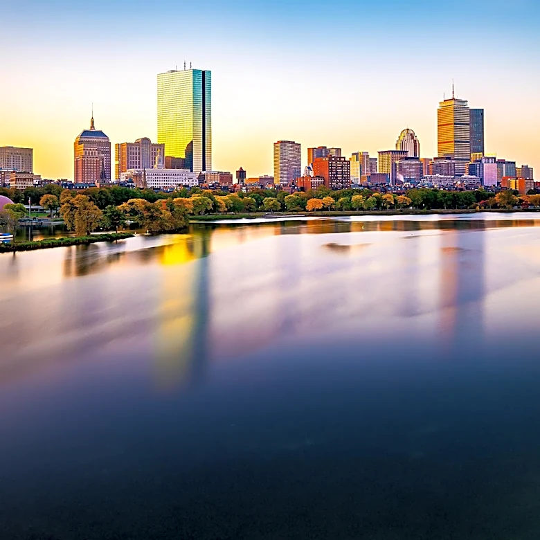Massachusetts Tech Sector's Evolution: From Minicomputers to Modern Innovation