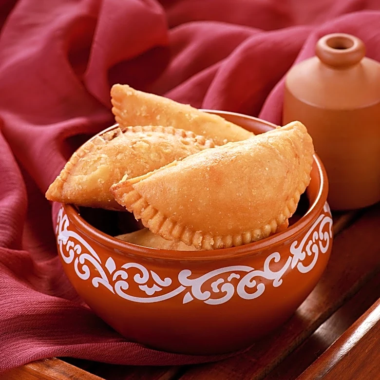 The Pioneer Woman Shares Chicken Crescent Roll-Ups Recipe for Quick Weeknight Meals