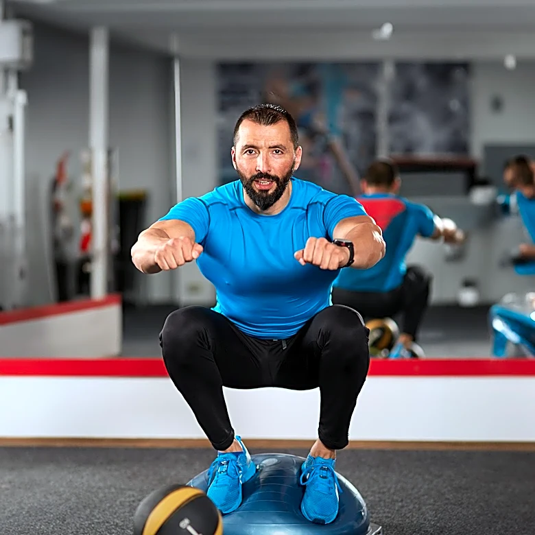 Physical Therapists Advocate Two-Minute Balance Drills for Individuals in Their 40s and Beyond