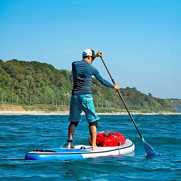 Stand-Up Paddleboard Stability Varies by Hull Design, Influencing Performance and User Experience