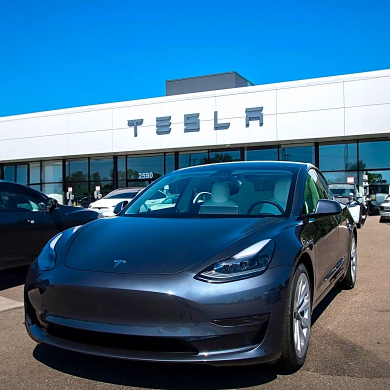 Nevada Caps Tesla's Las Vegas Robotaxi Fleet at 10 Vehicles Despite Request for 5,000
