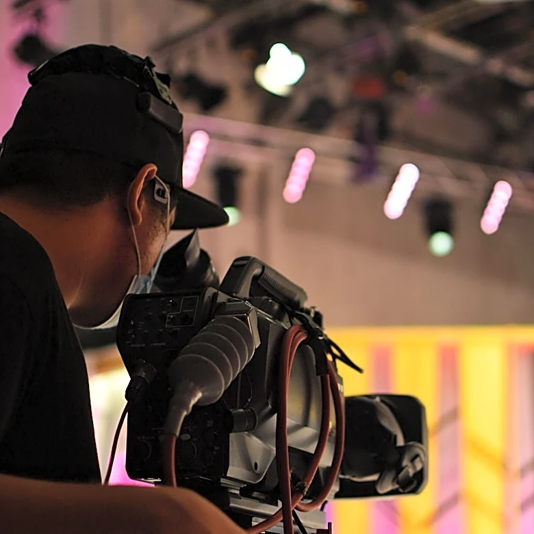 Los Angeles Crews Praised for Skill and Efficiency in Major TV Productions Amidst Industry Downturn