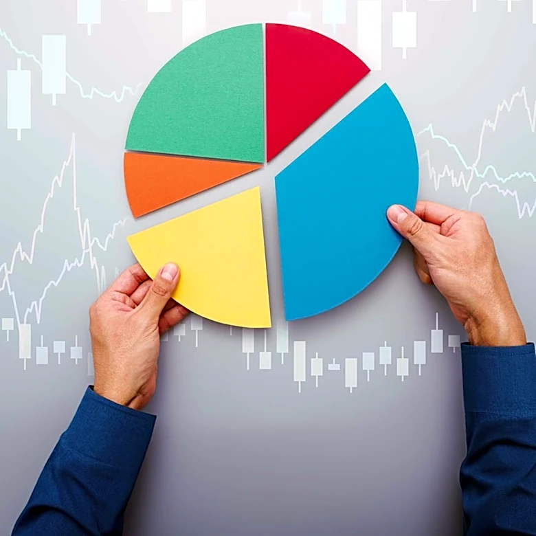 Handelsbanken Fonder AB Reduces Stake in Laureate Education Amidst Broader Institutional Trading