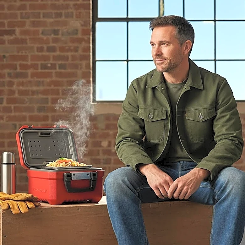 Milwaukee Introduces M18 Jobsite Lunch Warmer for Construction Workers
