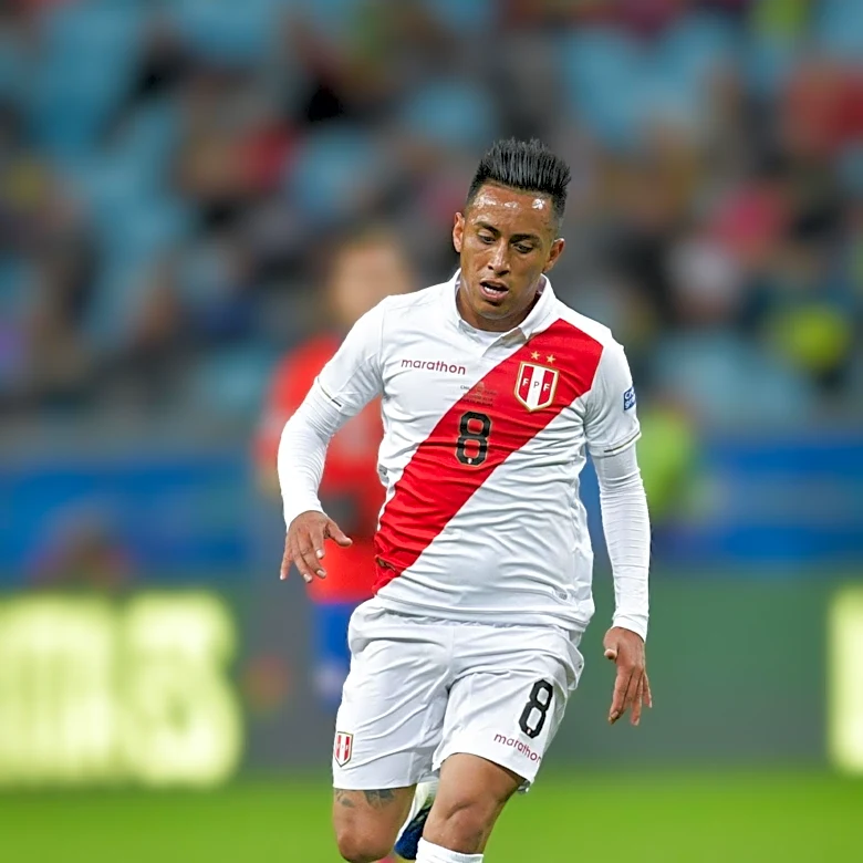 Christian Cueva Attributes Controversial Photo with Rosángela Espinoza to Artificial Intelligence