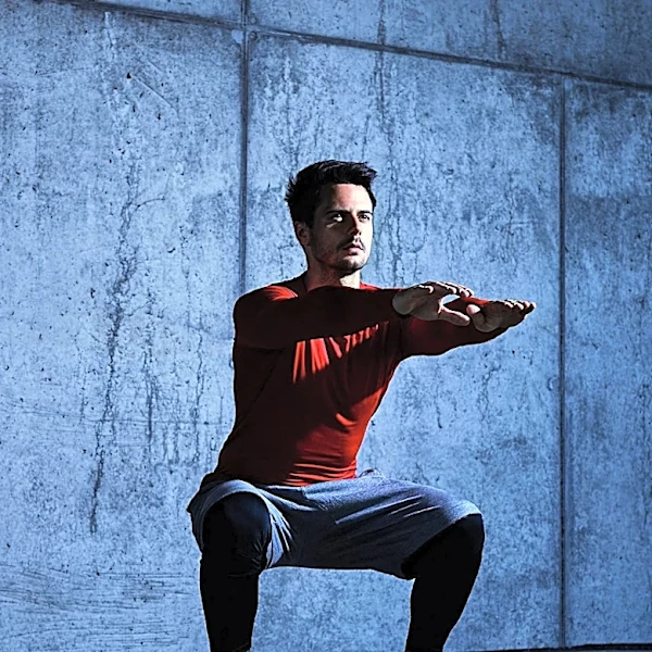Expert Recommends Bodyweight Exercises for Senior Functional Strength and Mobility