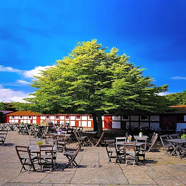 Humboldt Park Boathouse to Feature New Cafe Valera and Beer Garden