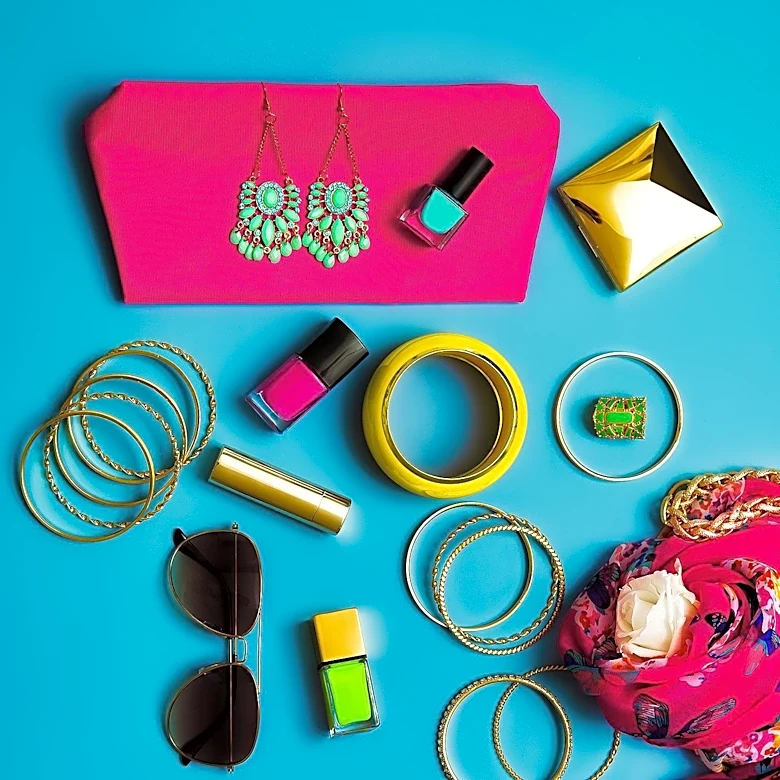 Y2K Accessory Trends Resurface in Fashion, Emphasizing Bold and Expressive Styles