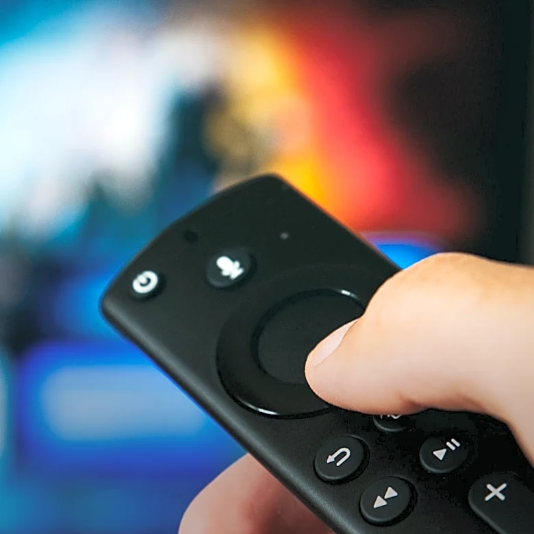 U.S. Public Libraries Offer Free Streaming Access to Movies and TV Shows via Kanopy and Hoopla