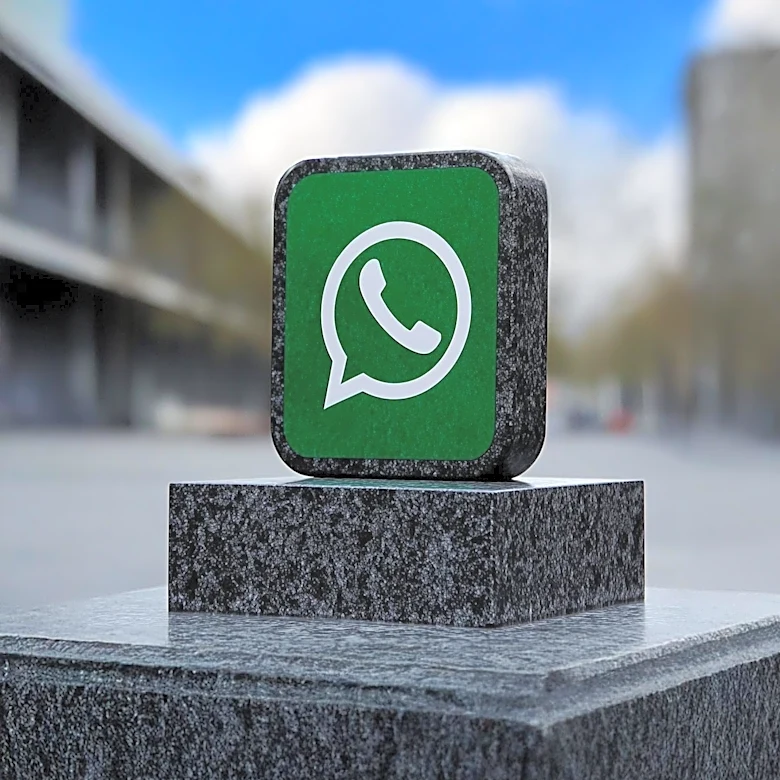 WhatsApp Offers High-Paying U.S. Positions, Including Content Designer and Customer Value Architect
