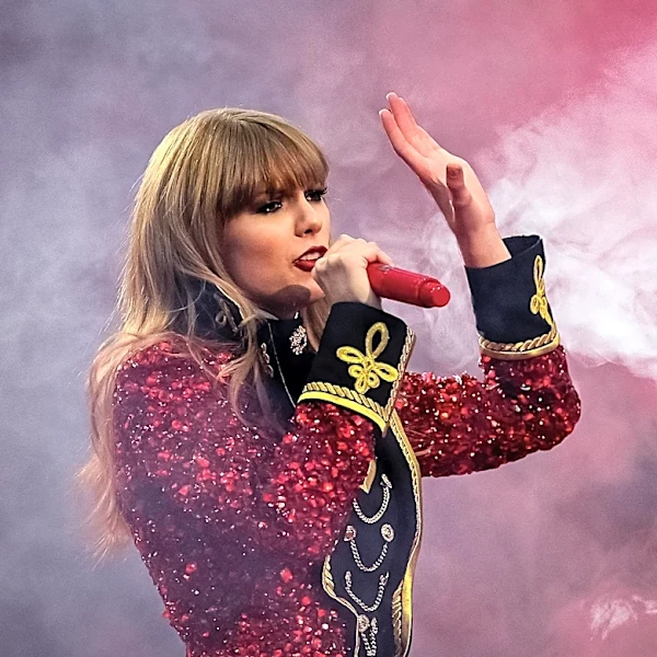 Taylor Swift's Evolving Songwriting Style Examined Amidst Megastar Status