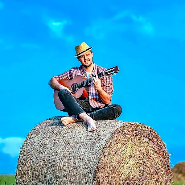 Amy Slaton of '1,000-Lb Sisters' Announces Career Pivot into Country Rap Music