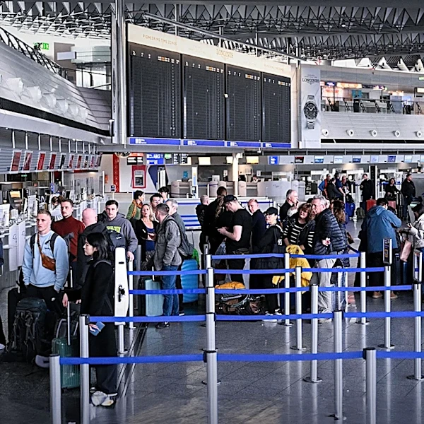 JD Power Study Ranks U.S. Airport Lounge Networks, Highlights Overcrowding Concerns
