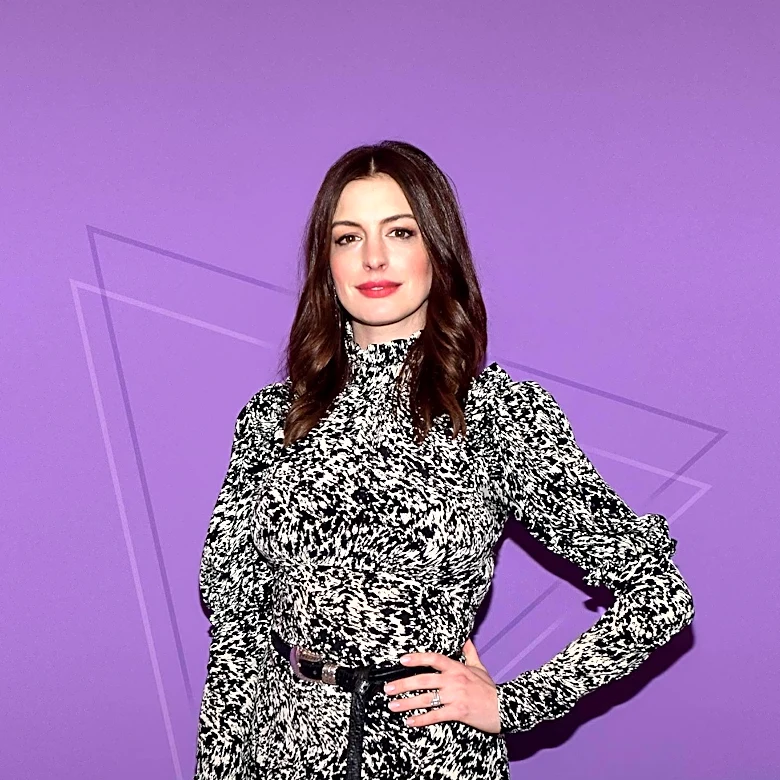 Anne Hathaway Wore Brandon Maxwell Fuchsia Midi Dress During Second Pregnancy in 2019