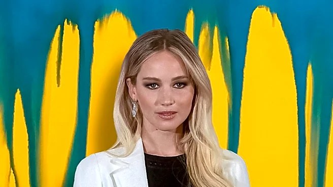 Jennifer Lawrence Adopts Flats and Trousers Trend in New York City Outing