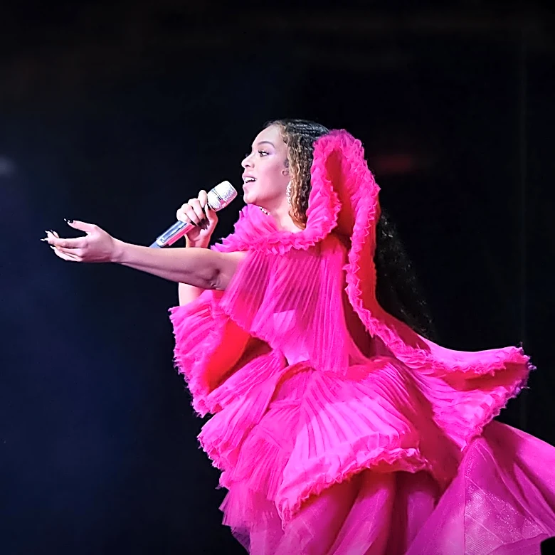 Ariana Madix Reveals Beyoncé's 'Renaissance' Tour as Inspiration for 'Love Island' Slo-Mo Walk