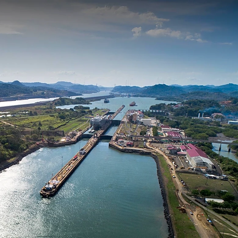 CK Hutchison Seeks $1.5 Billion in Damages from Panama Over Seized Canal Ports