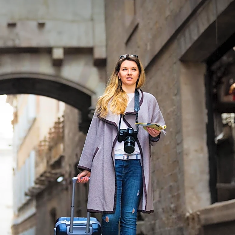 Seven EU Frontline Nations Seek Brussels Funding for Tourism Amid War Fears