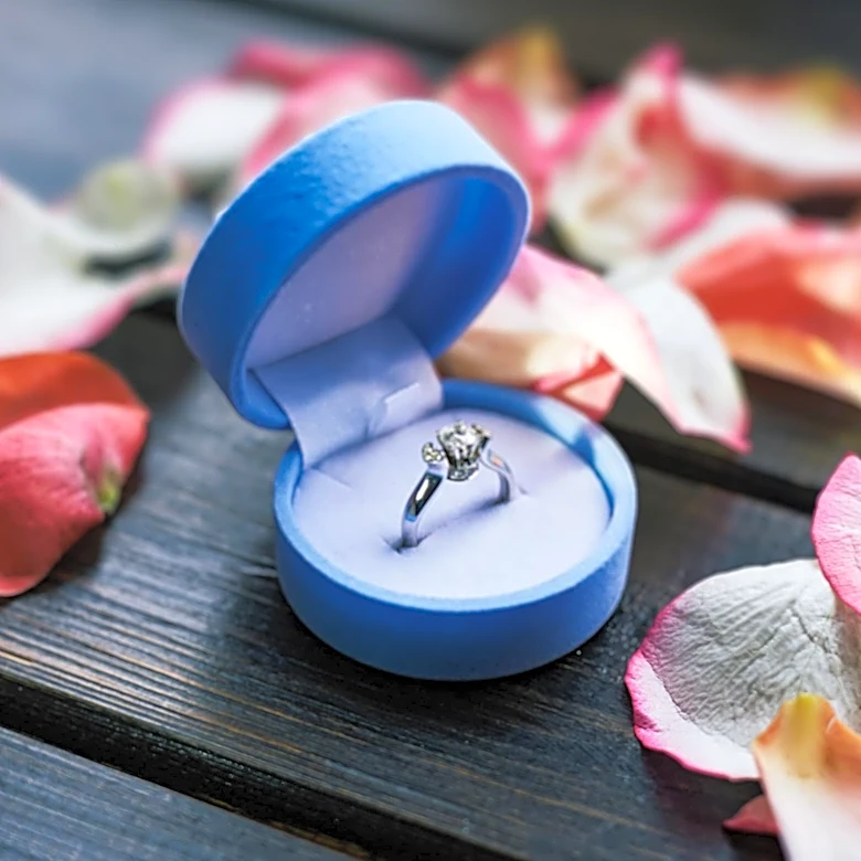 Gracie Hunt, Daughter of Chiefs Owner Clark Hunt, Announces Engagement to Derek Green