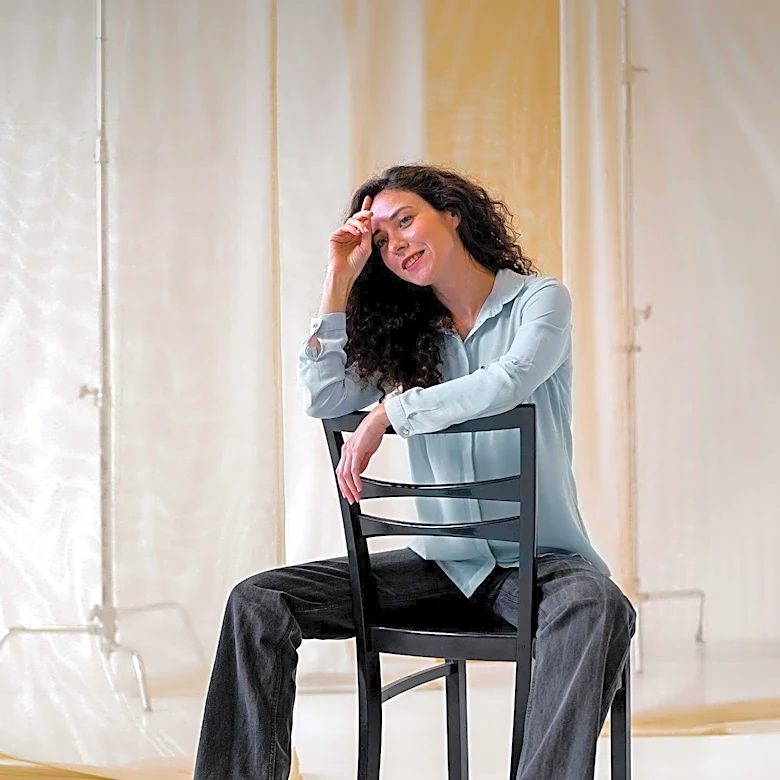 Natalie Merchant Collaborates with Chicago Institutions for Children's Educational Music Project