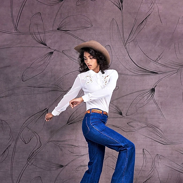 The Enduring Appeal of '70s Jeans and Boho Blouses in Fashion