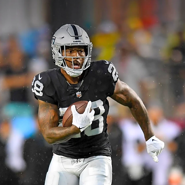 Green Bay Packers Face Roster Decisions Amid Josh Jacobs' Legal Uncertainty and Pierre Strong Jr.'s Preseason Performance