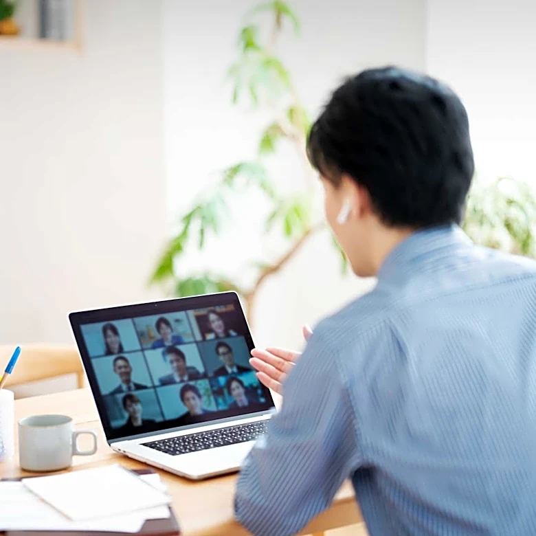 Dropbox Maintains 'Virtual First' Remote Work Model Amidst Industry Trends