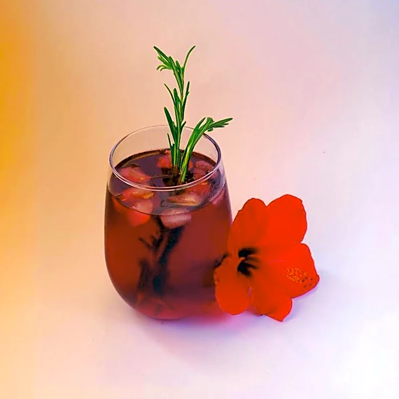 Seattle Mariners Introduce 'Trash Panda' Cocktail, Sparking KIRO Host's Claim of Idea Origin