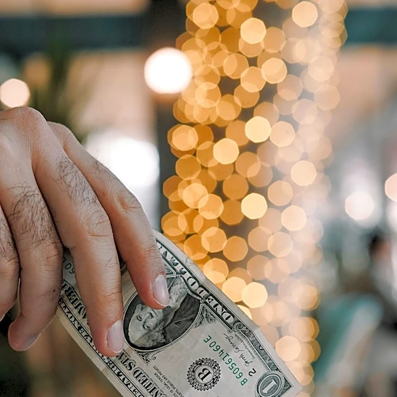 U.S. Tipping Culture Influences UK Service Charges, Causing Consumer Discomfort