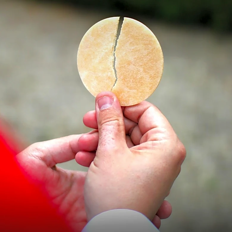 Catholic Author Emphasizes Public Faith and Eucharist Amidst 'Embarrassed Catholic' Era