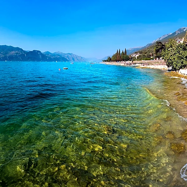 U.S. Lake Beaches Offer Ocean-Like Getaways for Summer and Fall Road Trips