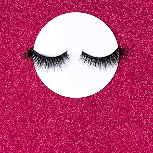 Addison Rae Embraces 'Ghost Lashes' Trend Alongside Other Celebrities