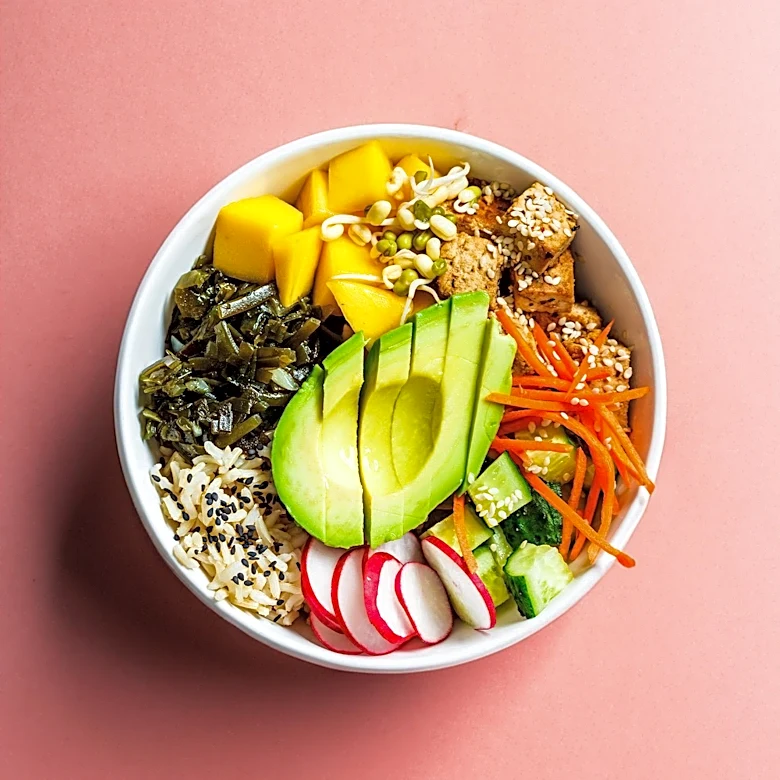 Vegetarian Diets Face Challenges in Sourcing Direct Collagen, Experts Advise on Collagen-Supporting Nutrients