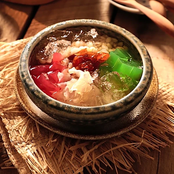 Asian Restaurants Outpace Global Market Growth, Driven by Authenticity and Localization