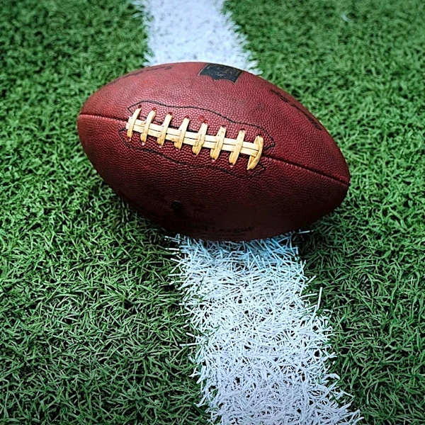 New England Patriots Sign Veteran Offensive Lineman Greg Van Roten Amidst Preseason Injuries
