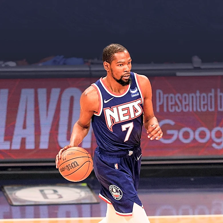 Kevin Durant Reflects on 2021-22 Brooklyn Nets as His Best Team 'On Paper'